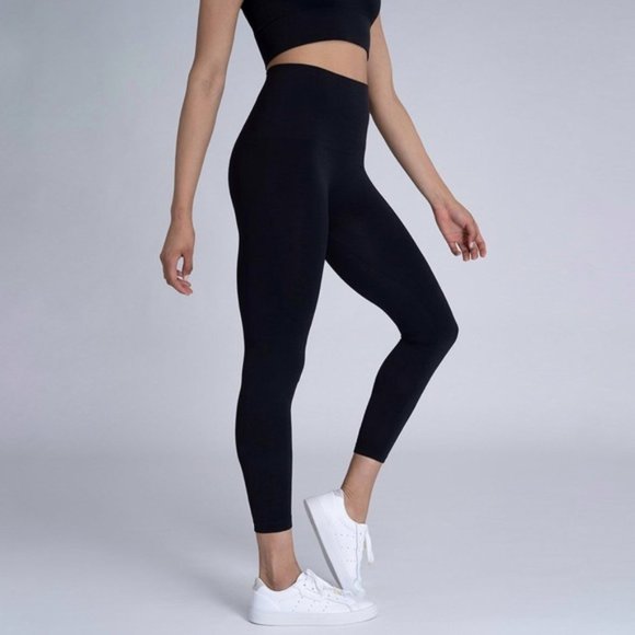 star spanx leggings